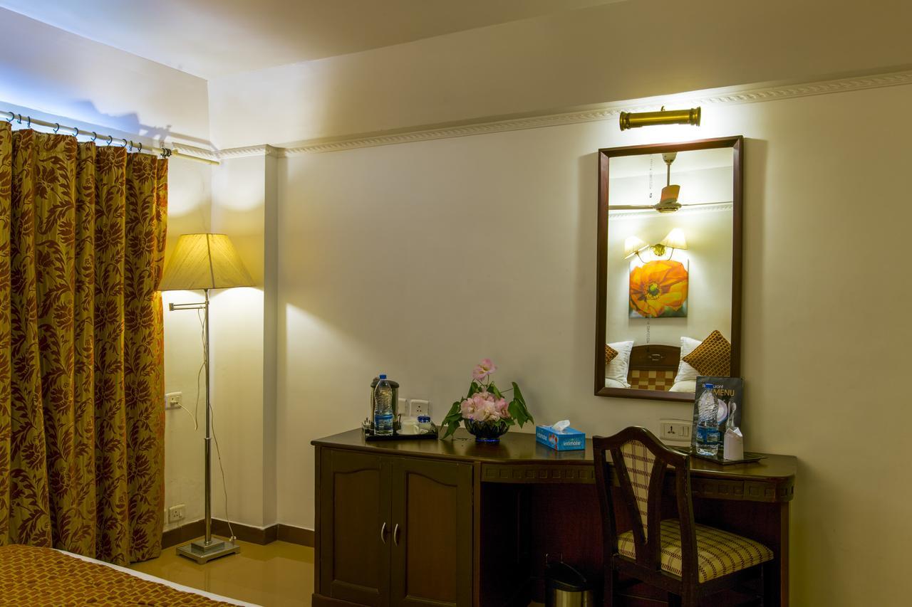 Golf View Hotels & Suites Недумбасери Екстериор снимка